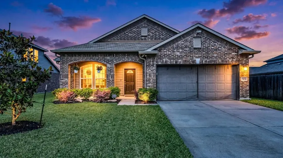 7820 Quartz Lane, Texas City, TX 77591 - #2
