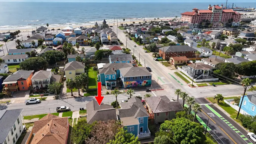 1820 Avenue O, Galveston, TX 77550 - #2