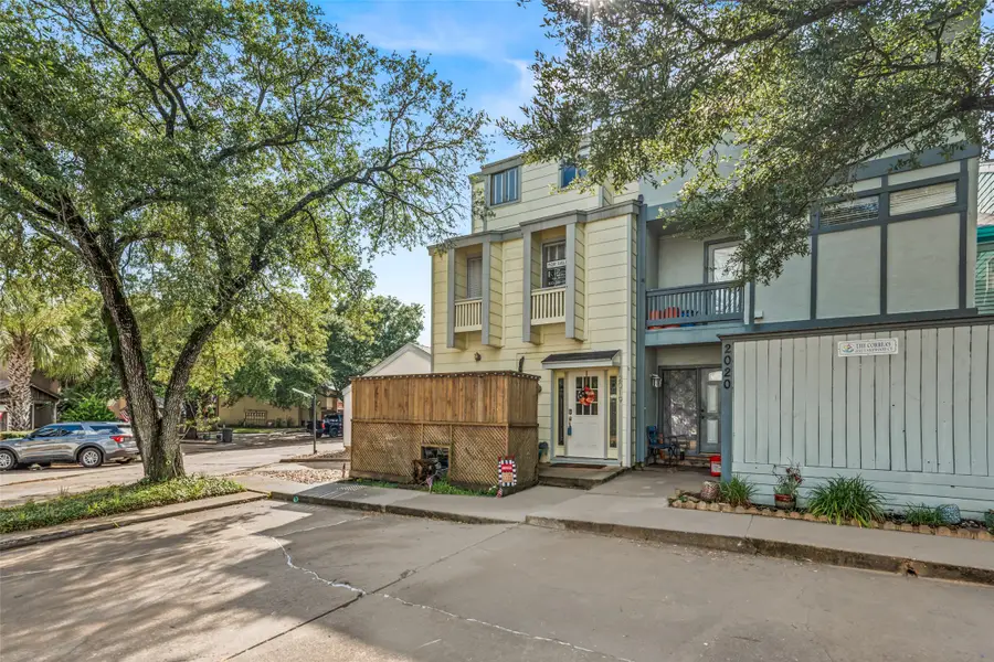 2019 Lakewood Court, Willis, TX 77318 - #2