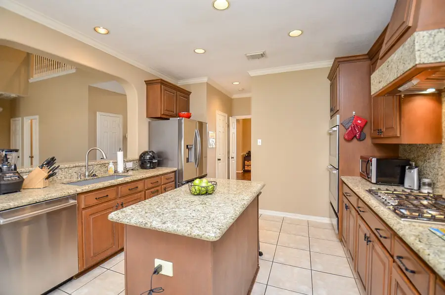 13023 Forester Canyon Lane, Sugar Land, TX 77498 - Image #2