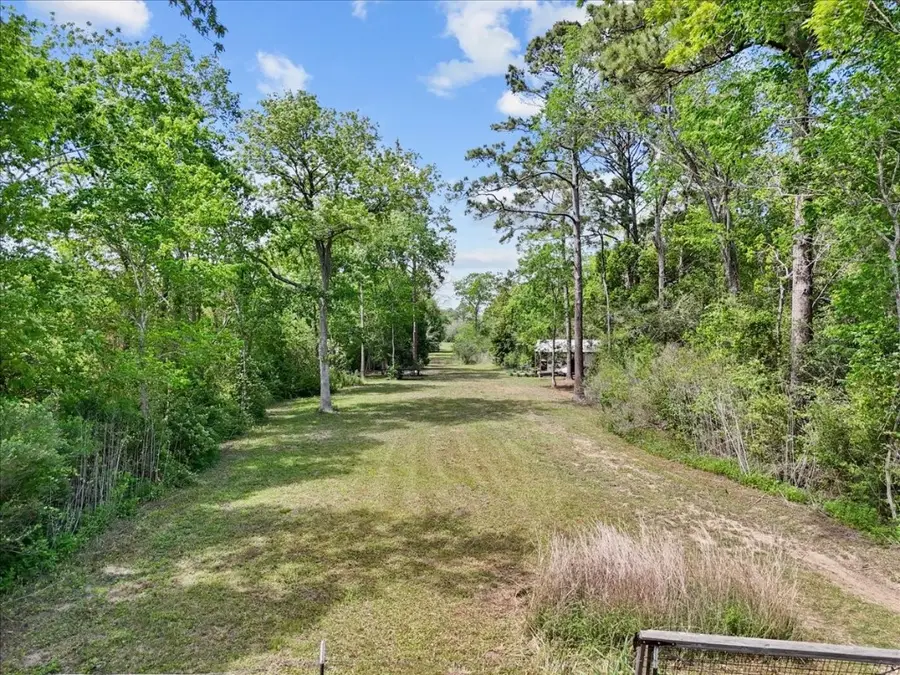 325 Bay Avenue S, Kemah, TX 77565 - #3