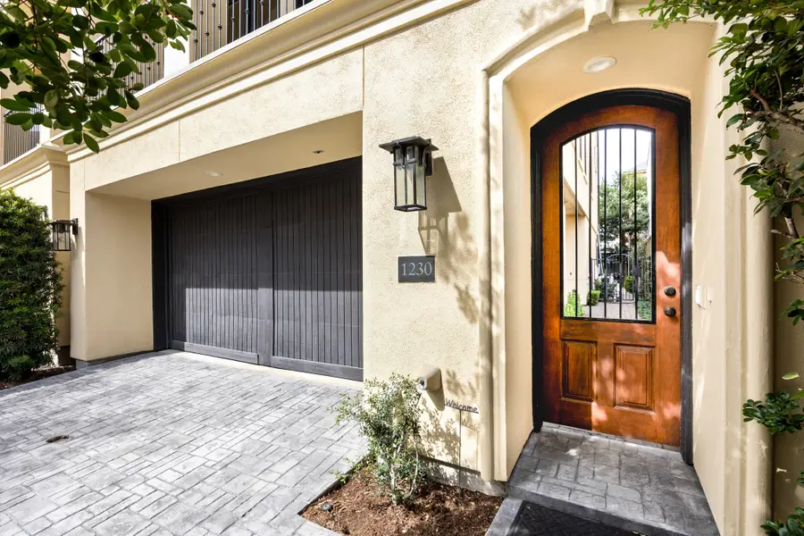 1230 W Bell Street, Houston, TX 77019 - #2