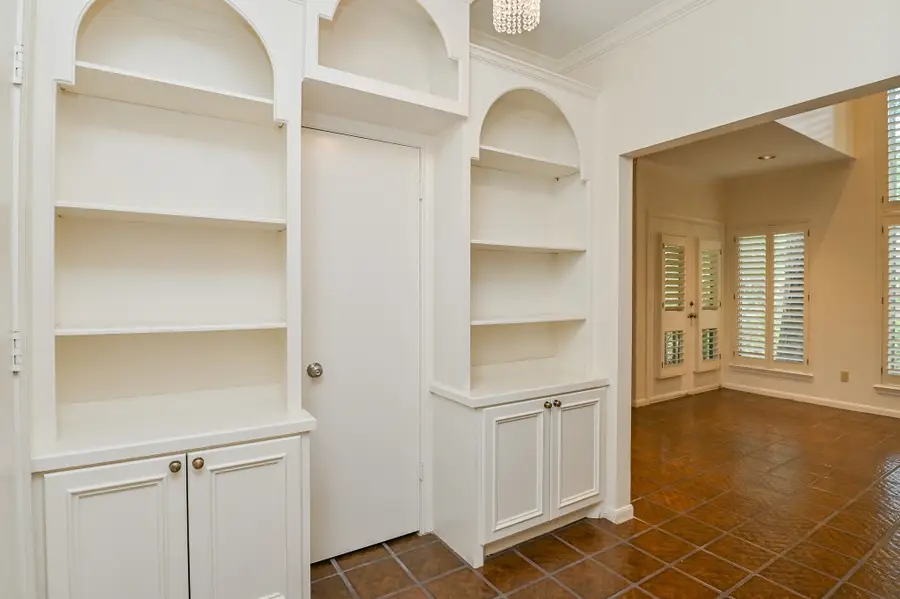 294 Sugarberry Circle, Houston, TX 77024 - #3