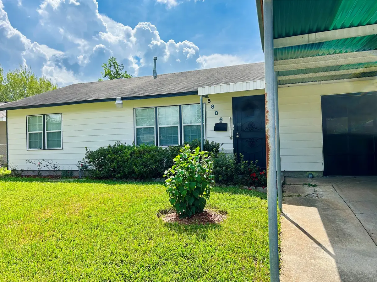 5806 Beldart Street, Houston, TX 77033 - #1