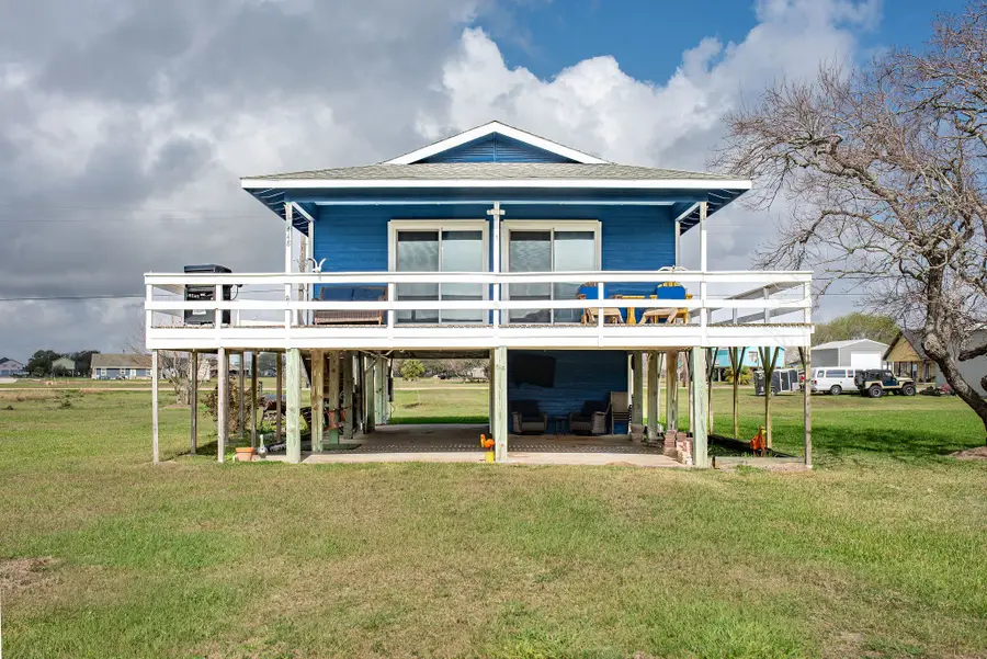 448 Stovall Drive, Palacios, TX 77465 - #2