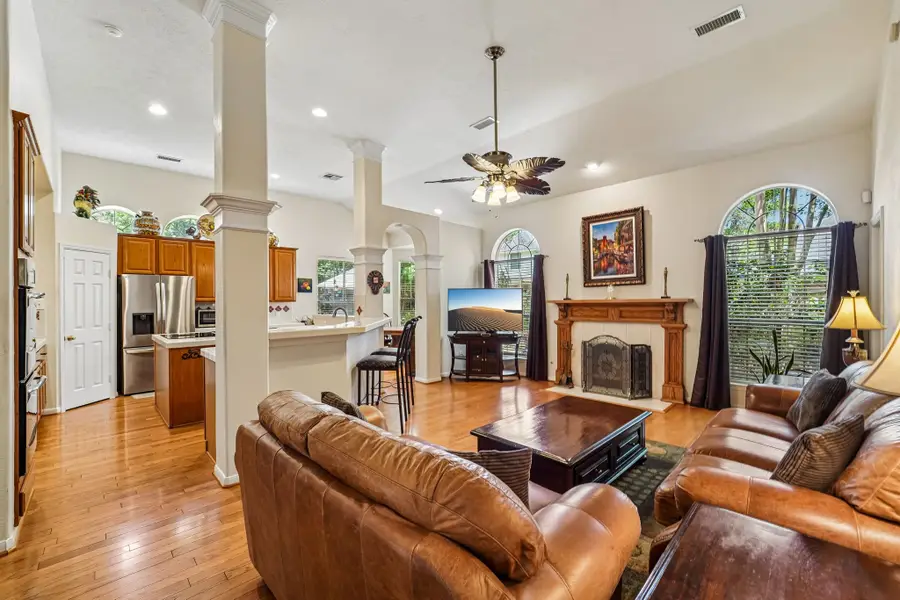 14 Serene Creek Place, The Woodlands, TX 77382 - #2