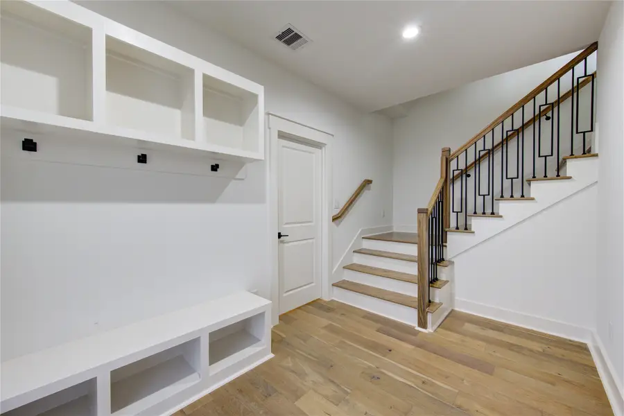 933 E 40 1/2 St Street, Houston, TX 77022 - #3