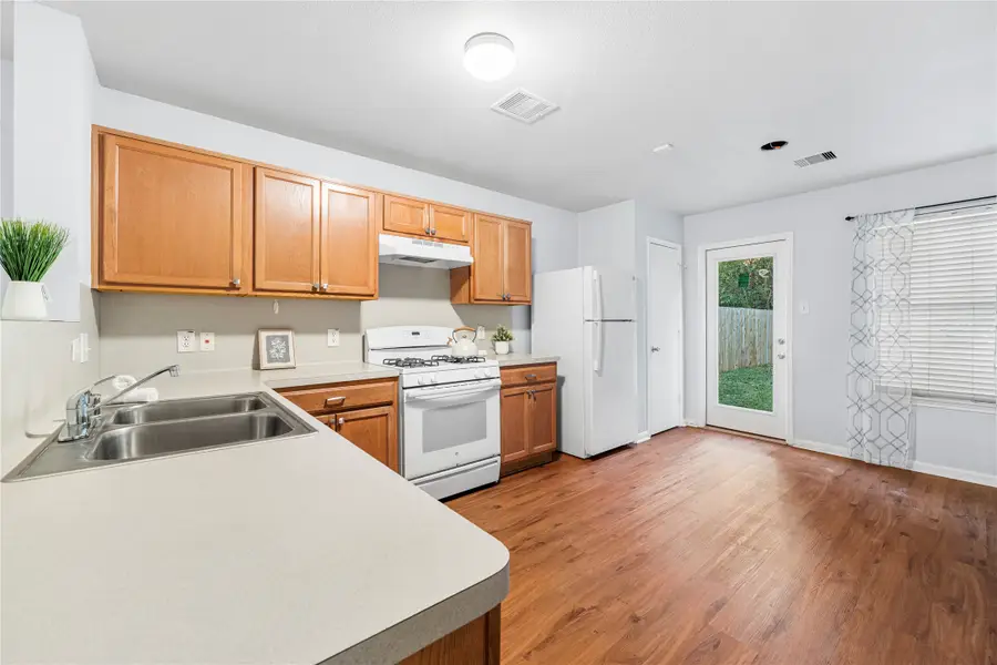 12047 Madison Oak Street, Houston, TX 77038 - Image #2