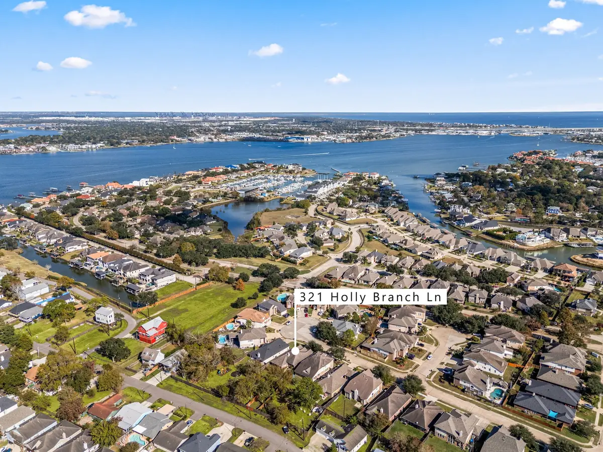 321 Holly Branch Lane, Kemah, TX 77565 - Image #1