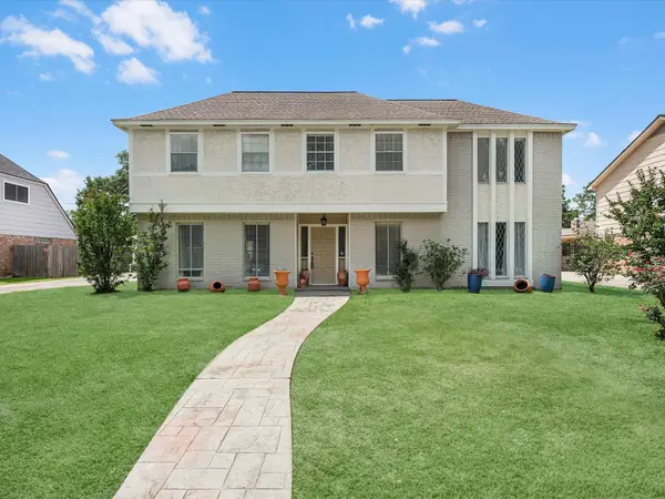 5210 Green Springs Drive, Houston, TX 77066