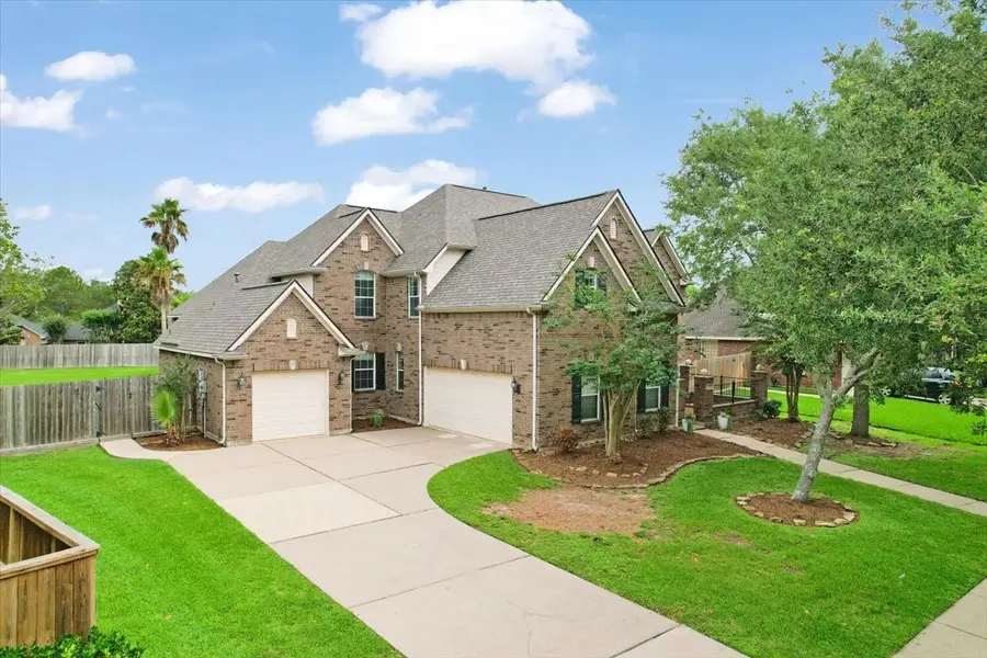 2902 Autumn Crest Drive, Friendswood, TX 77546 - #2