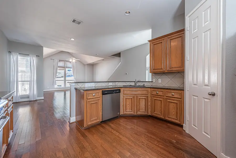 3125 Dallas Street, Houston, TX 77003 - Image #3