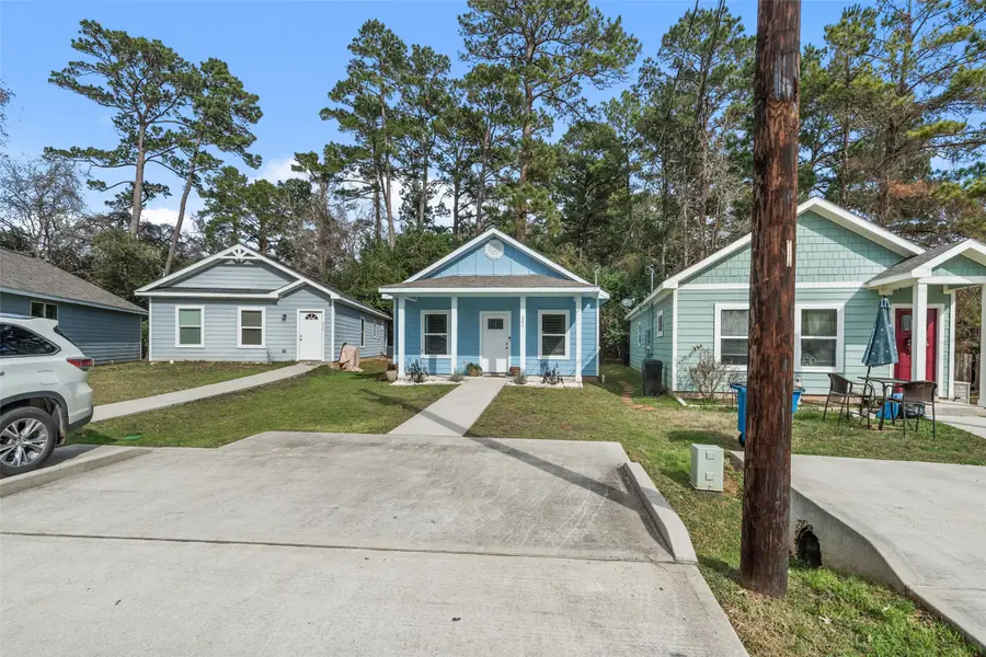 241 Ridgeside, Montgomery, TX 77316 - Image #3