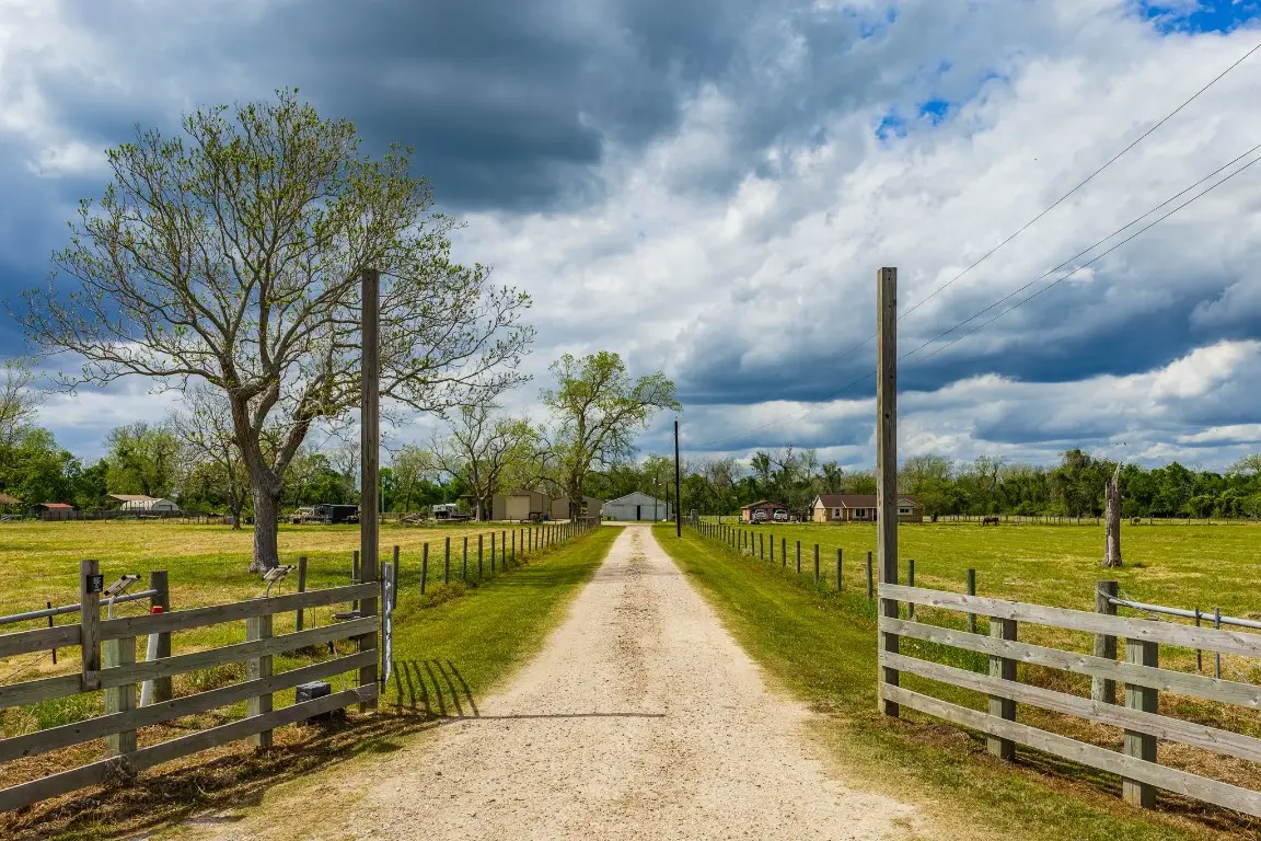 8283 Ashwood Road, Van Vleck, TX 77482 - #1