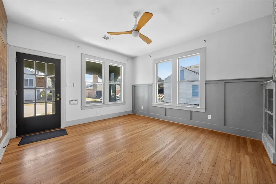 3616 Avenue L, Galveston, TX 77550 - #2