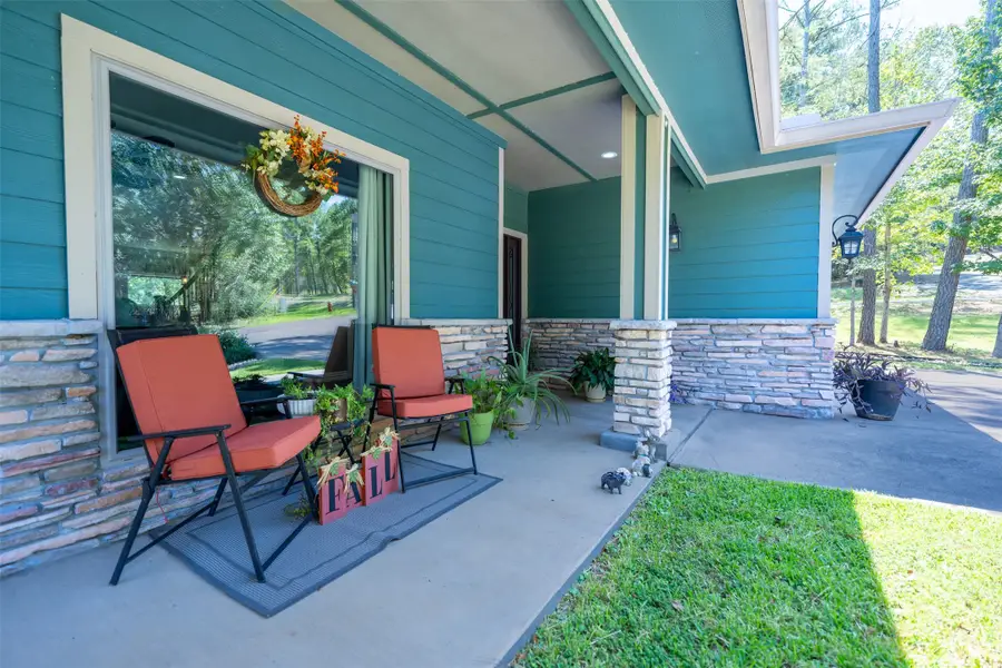 501 N Fairway Loop, Coldspring, TX 77331 - #3