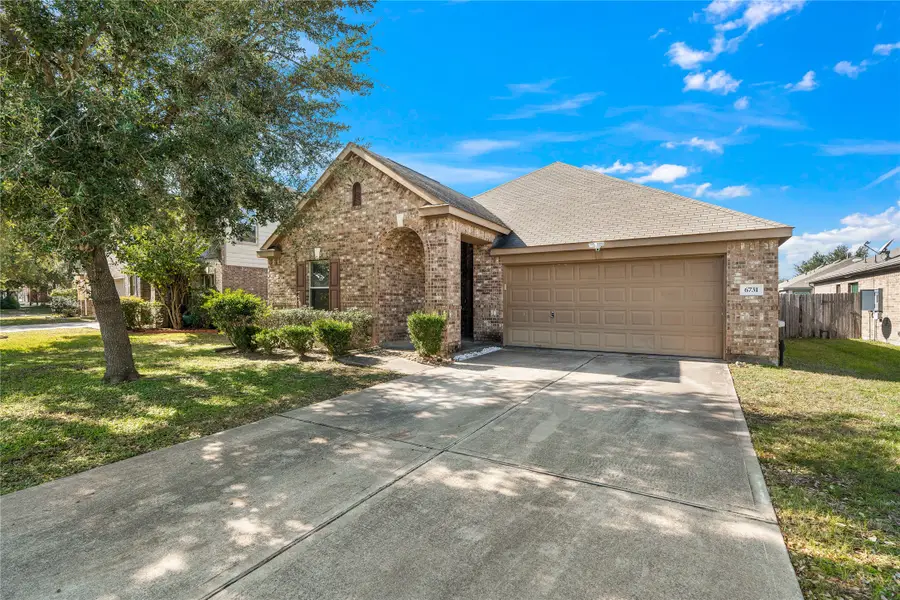 6731 Crescent Creek Lane, Katy, TX 77449 - Image #2