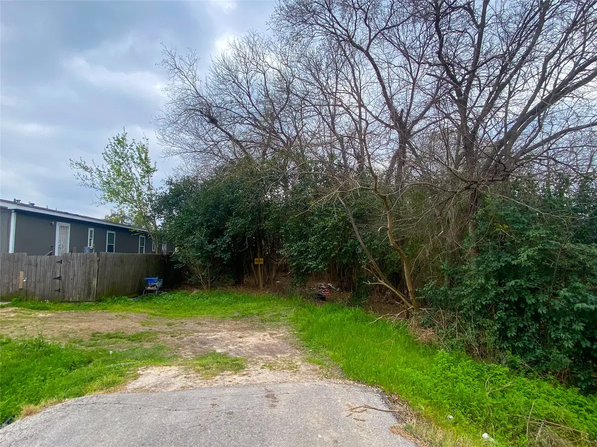 0 Sunbeam Street, Houston, TX 77033 - #1