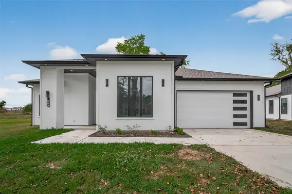 1902 Bell Street, Dayton, TX 77535