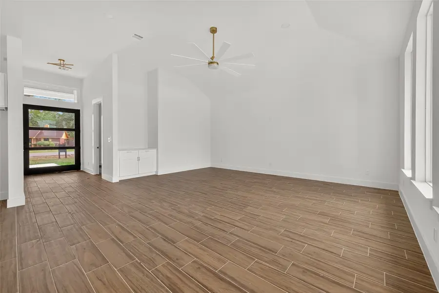 1902 Bell Street, Dayton, TX 77535 - Image #3