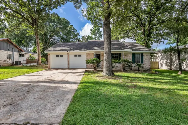 168 Greenleaf Lane, Conroe, TX 77304