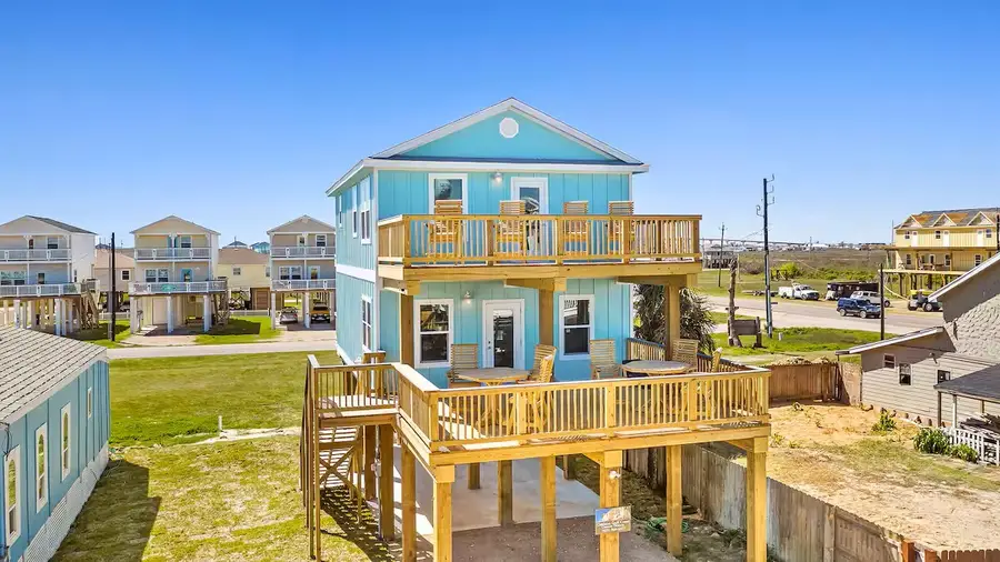 145 Howard Avenue, Surfside Beach, TX 77541 - #2