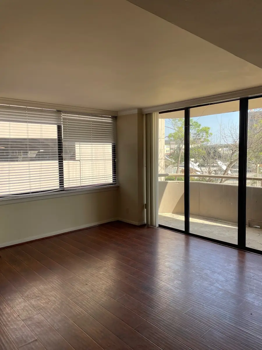 3525 Sage Road #304, Houston, TX 77056 - #2