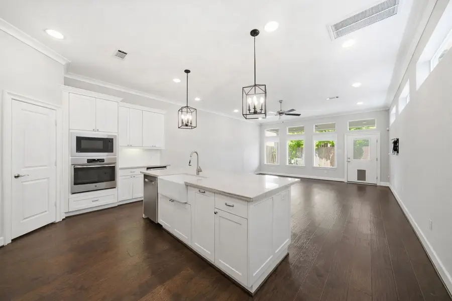 4210 Koehler Street #B, Houston, TX 77007 - #3