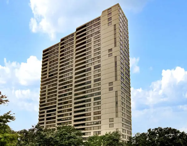 14 Greenway Plaza #22M/R, Houston, TX 77046