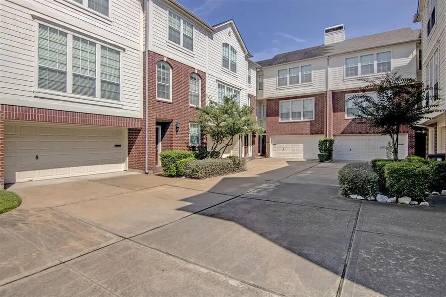 2349 Jackson Street, Houston, TX 77004 - #2