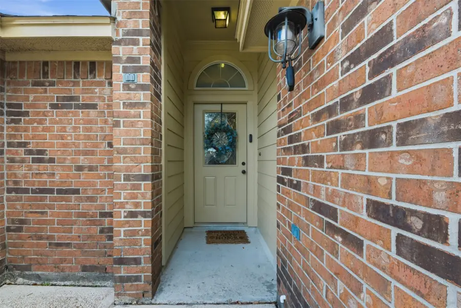 11806 Oregon Trail, Santa Fe, TX 77510 - #2