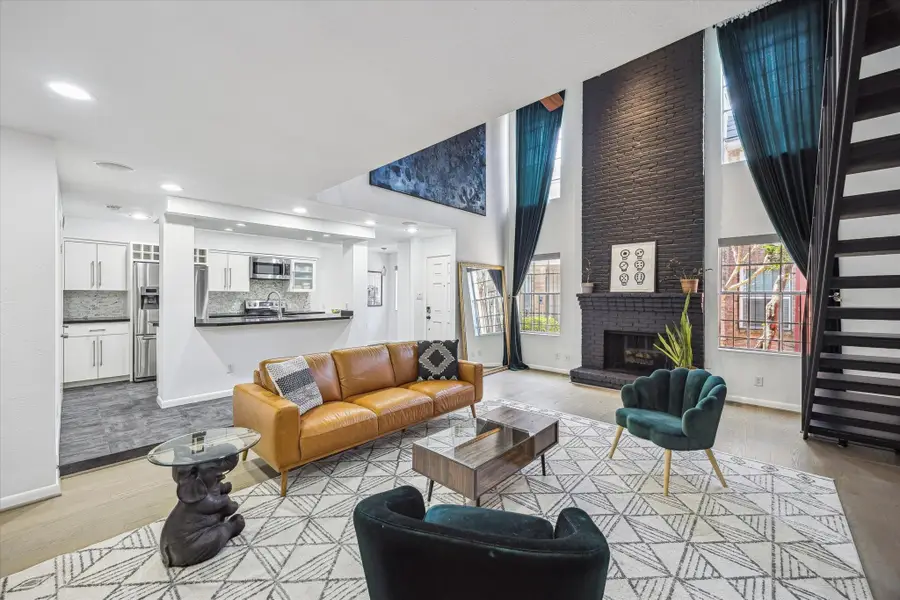 5524 Beverlyhill Street #2, Houston, TX 77056 - #2