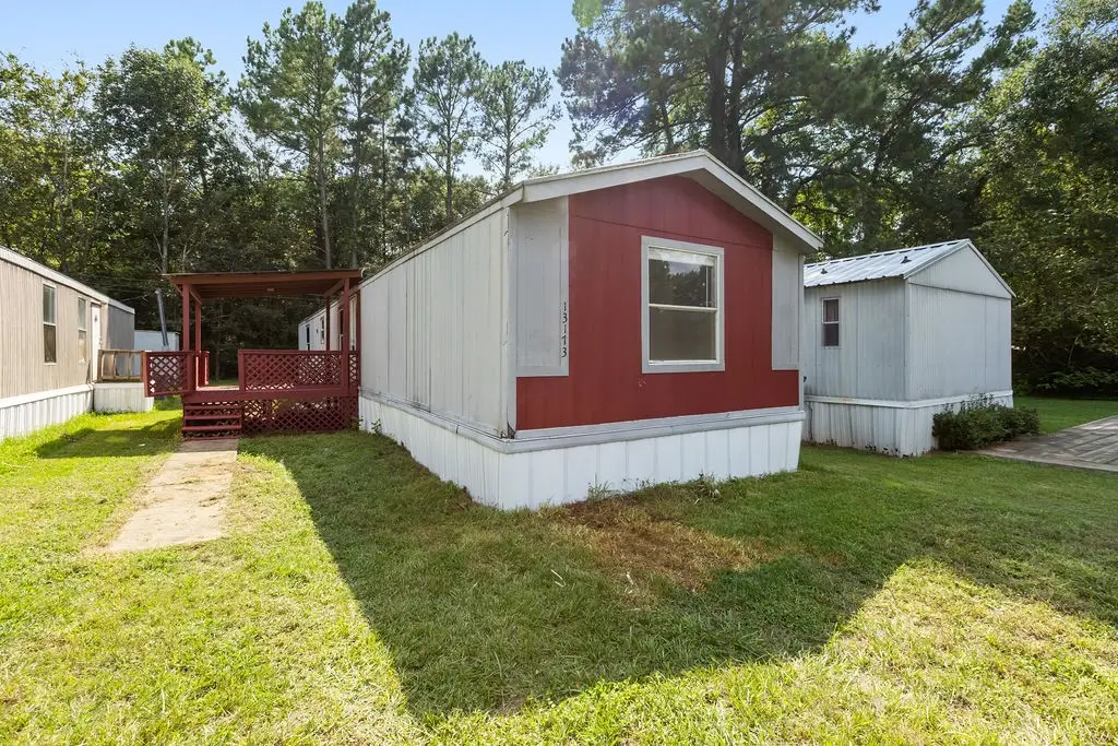13173 S Lee Shore Drive, Willis, TX 77318 - #1