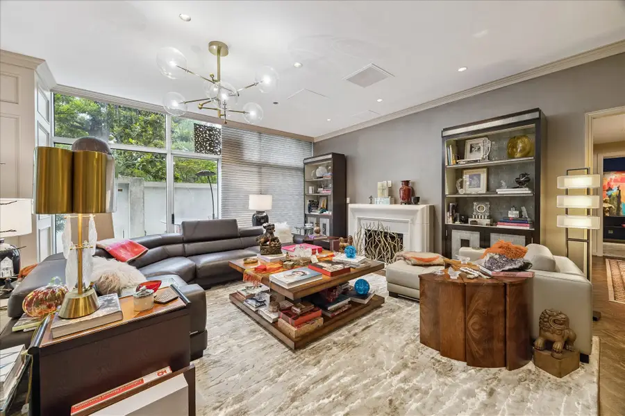 121 N Post Oak Lane #104, Houston, TX 77024 - #3