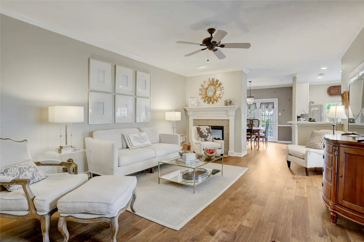 1135 Enclave Square W, Houston, TX 77077 - #1