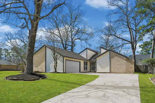 3203 Falling Brook Drive, Houston, TX 77345