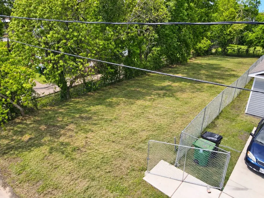 2513 Sumpter Street, Houston, TX 77026 - #3