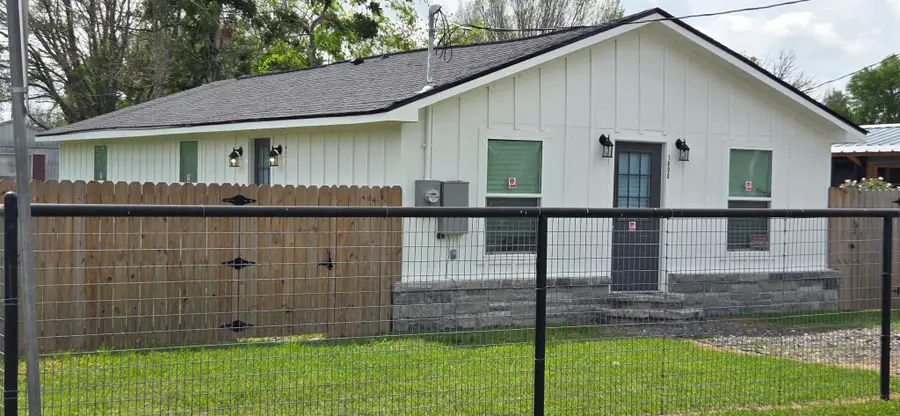 1800 Sanford Street, Navasota, TX 77868 - #2