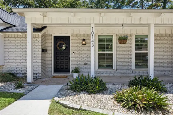 10143 Whiteside Lane, Houston, TX 77043