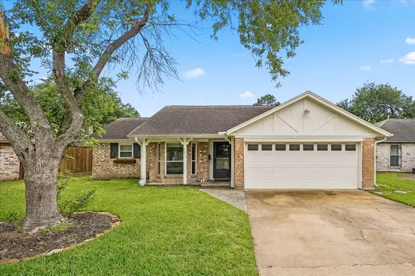 6215 Rena Street, Houston, TX 77092