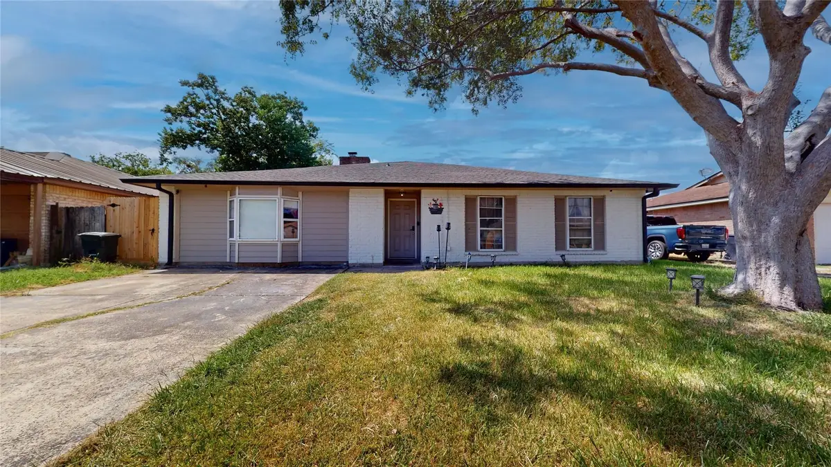 827 Dondell Street, Channelview, TX 77530 - Image #1