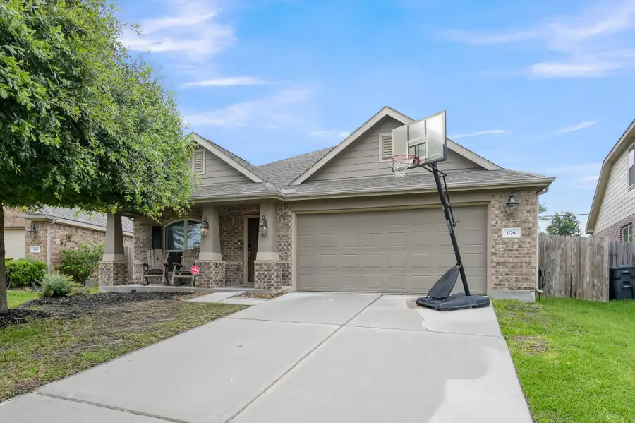 676 Oak Circle Dr E, Conroe, TX 77301 - #2