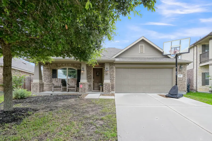 676 Oak Circle Dr E, Conroe, TX 77301 - #3