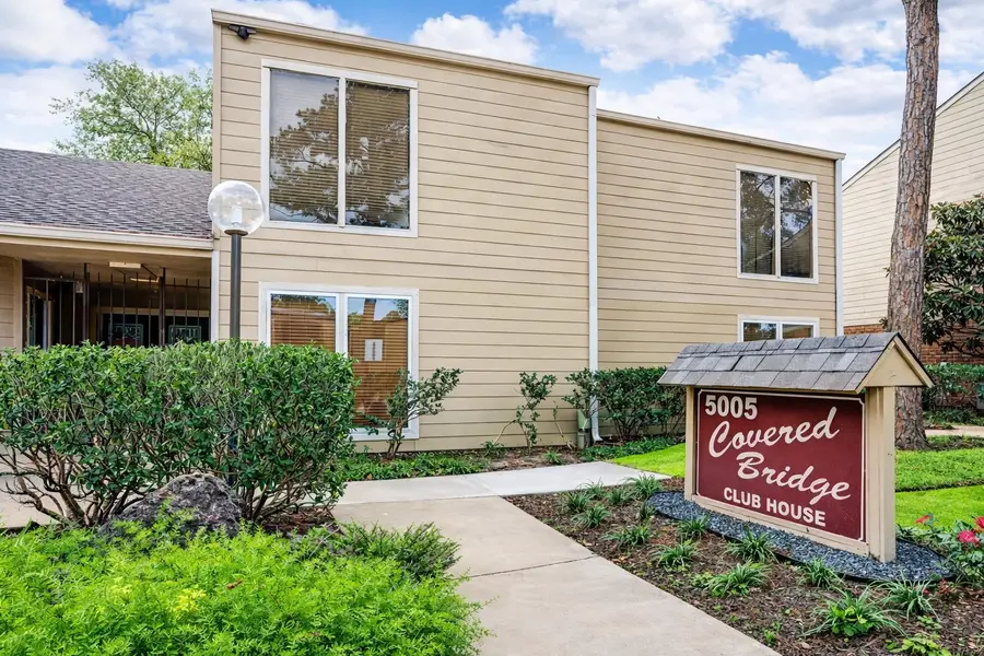 5005 Georgi Lane #204, Houston, TX 77092 - #2