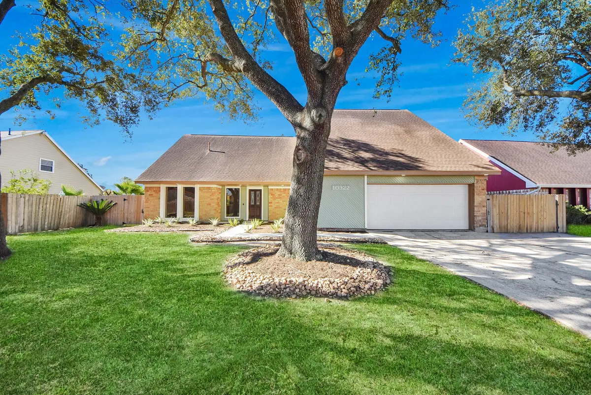 10922 Sagemorgan Drive, Houston, TX 77089 - Image #1