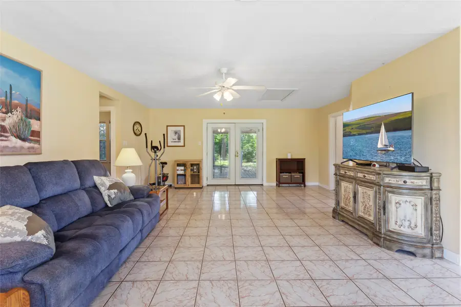 4444 18th Street, Bacliff, TX 77518 - Image #2