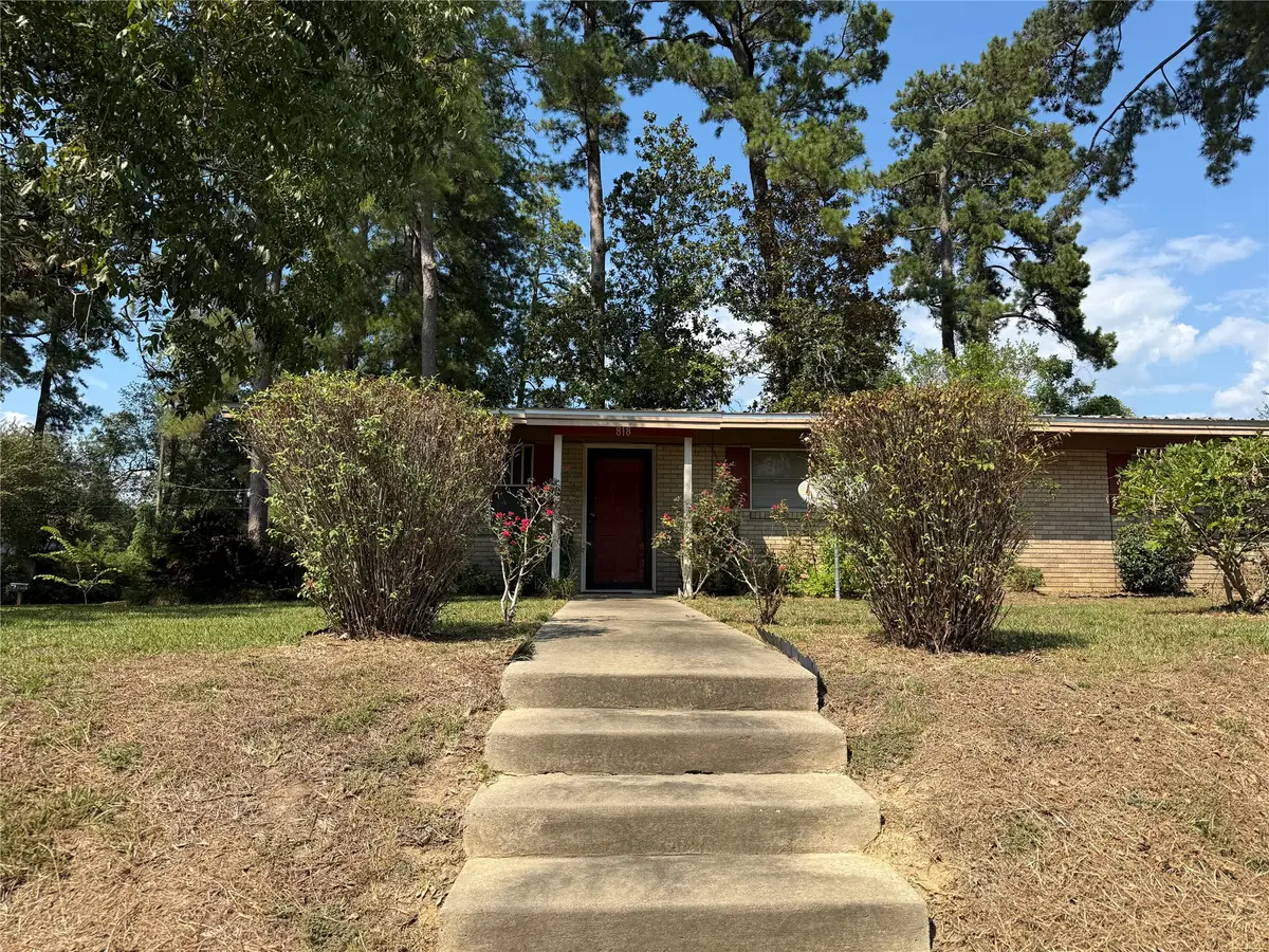 818 W Dogwood, Woodville, TX 75979 - #1