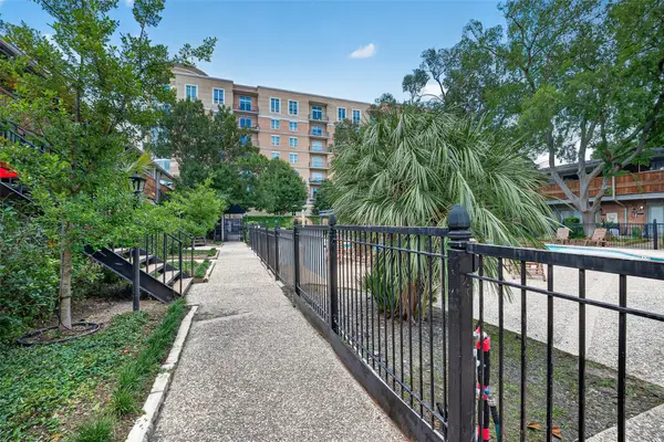 3930 W Alabama Street #8, Houston, TX 77027
