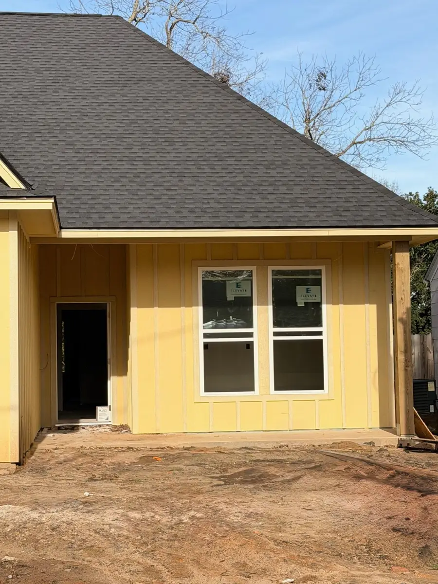 3924 Grant Avenue, Groves, TX 77619 - #3