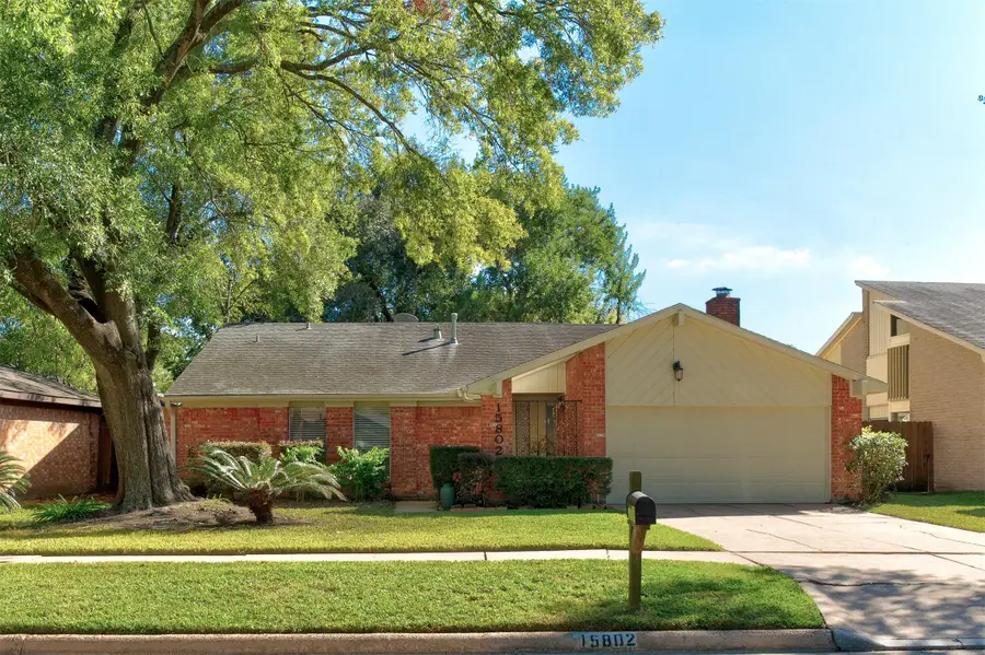 15802 Mill Point Drive, Houston, TX 77059 - Image #2